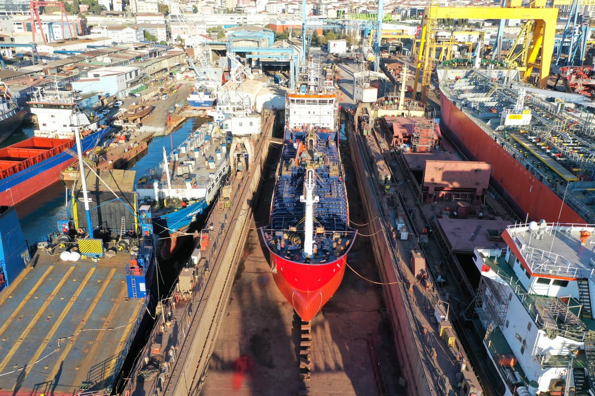 FLOATING DOCK 2